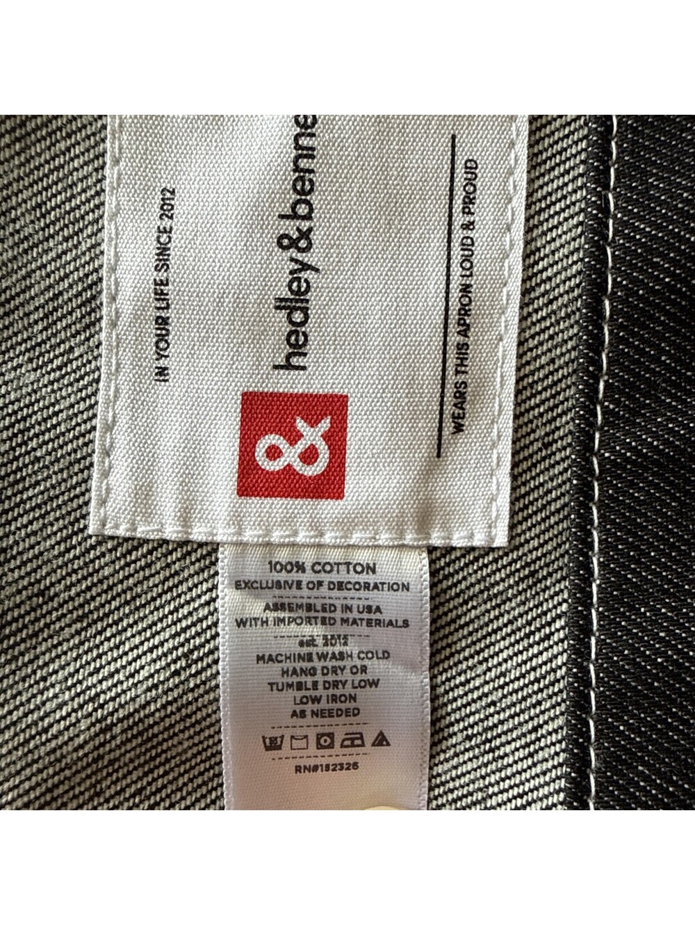 Essential Apron Collabs - Picture 9 of 9